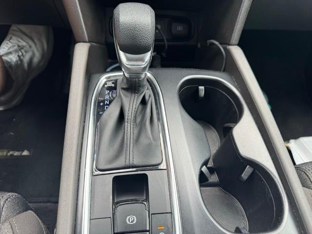 2020 Hyundai SANTA FE SEL 2.4L Auto FWD