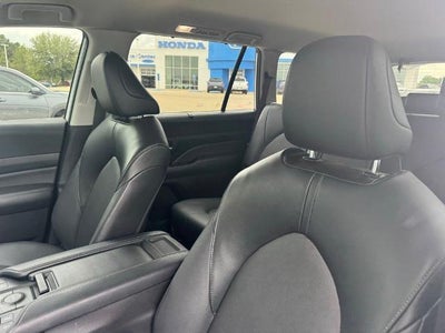 2024 Toyota Grand Highlander XLE FWD (Natl)