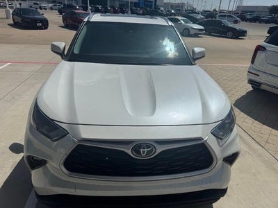 2021 Toyota Highlander XLE AWD (Natl)