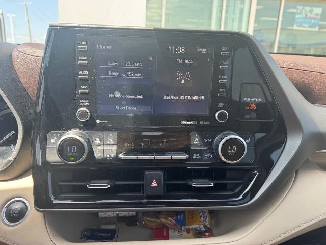 2021 Toyota Highlander XLE AWD (Natl)