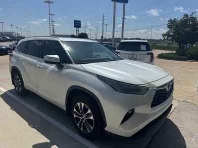 2021 Toyota Highlander XLE AWD (Natl)