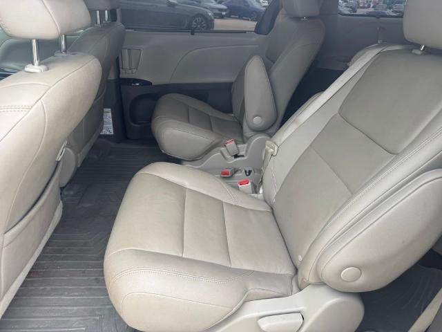 2020 Toyota Sienna XLE Premium FWD 8-Passenger (Natl)