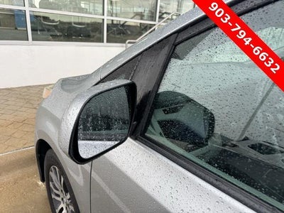 2020 Toyota Sienna XLE FWD 8-Passenger (Natl)