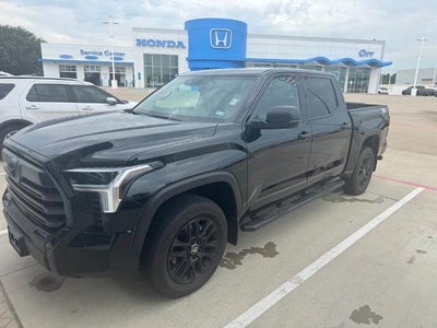 2026 Toyota Tundra 4WD 4WD SR5 CrewMax 5.5' Bed (SE)
