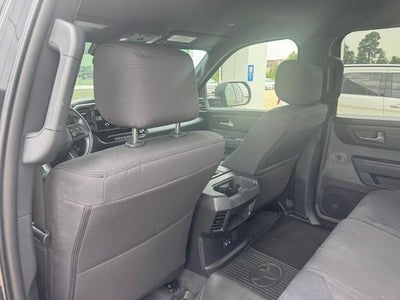 2026 Toyota Tundra 4WD 4WD SR5 CrewMax 5.5' Bed (SE)