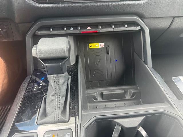 2026 Toyota Tundra 4WD 4WD SR5 CrewMax 5.5' Bed (SE)