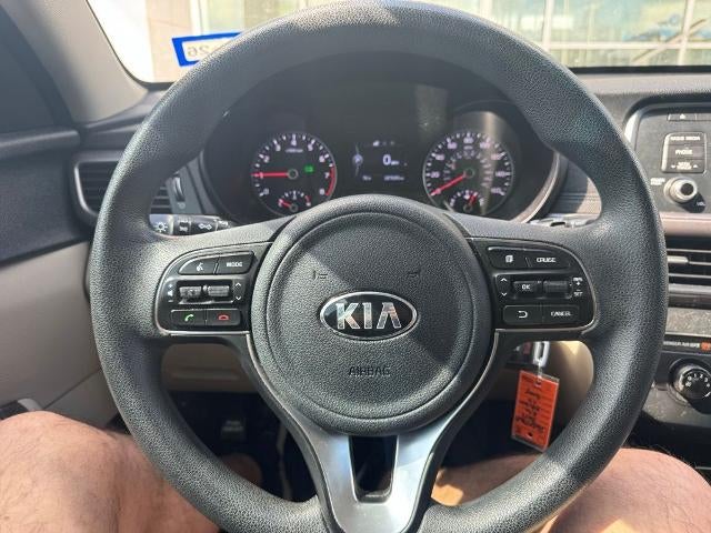 2017 Kia Optima LX Auto
