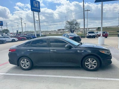 2017 Kia Optima LX Auto