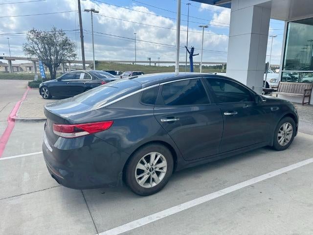 2017 Kia Optima LX Auto