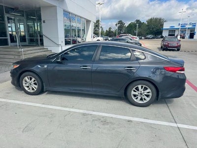 2017 Kia Optima LX Auto