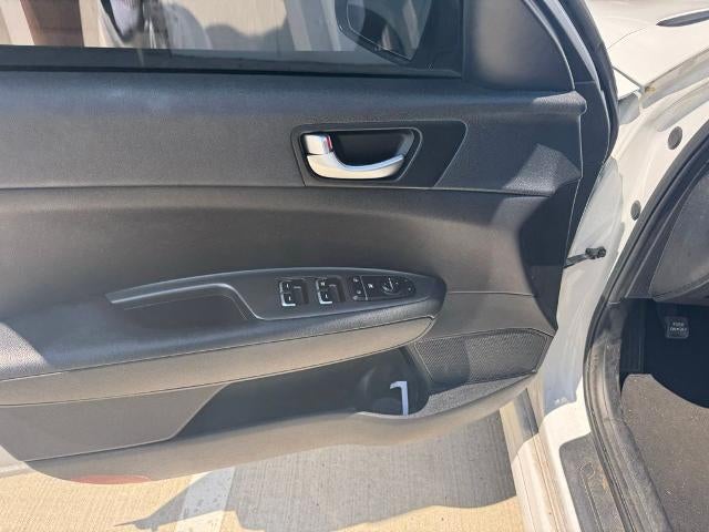 2020 Kia Optima LX Auto