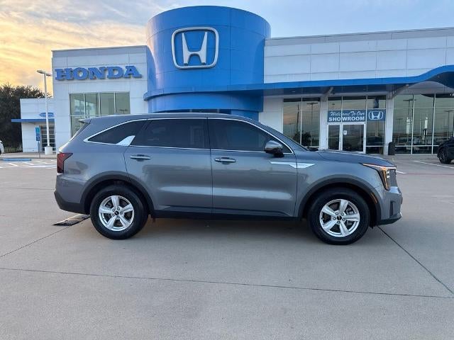2024 Kia Sorento LX FWD