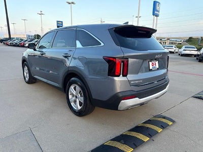 2024 Kia Sorento LX FWD