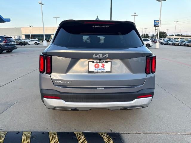 2024 Kia Sorento LX FWD