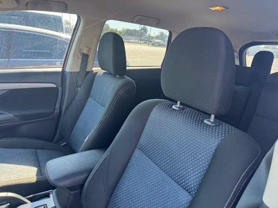 2018 Mitsubishi Outlander SE FWD