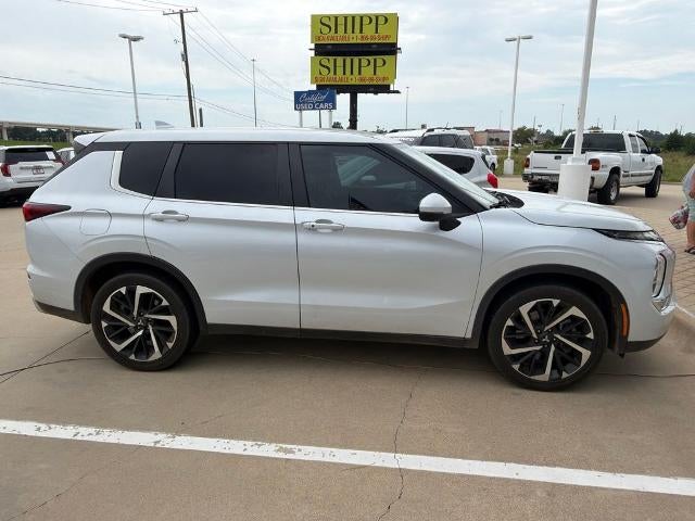 2024 Mitsubishi Outlander SE FWD
