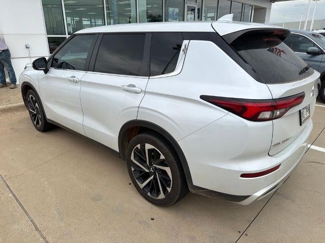 2024 Mitsubishi Outlander SE FWD