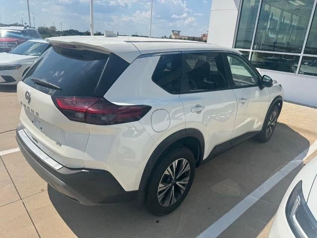 2022 Nissan Rogue FWD SV