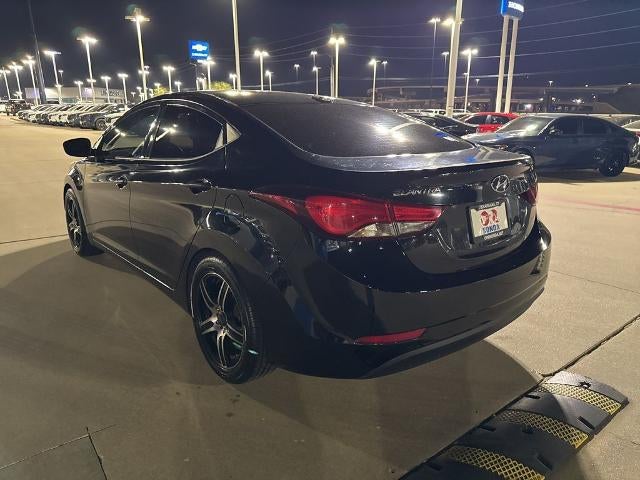 2016 Hyundai ELANTRA 4dr Sdn Auto SE