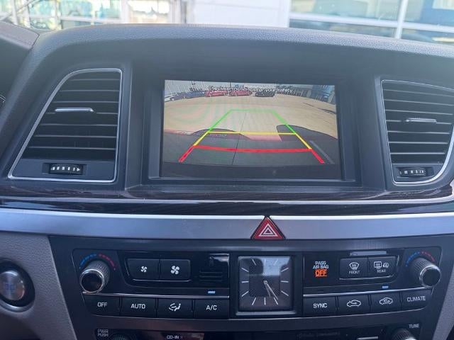 2015 Hyundai GENESIS 4dr Sdn V6 3.8L RWD