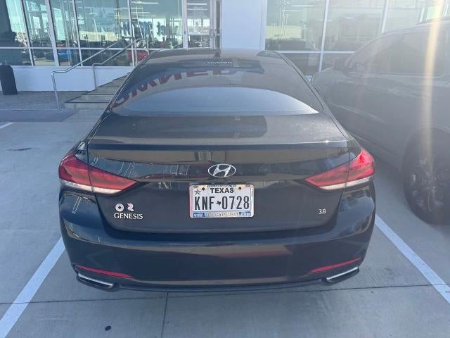 2015 Hyundai GENESIS 4dr Sdn V6 3.8L RWD