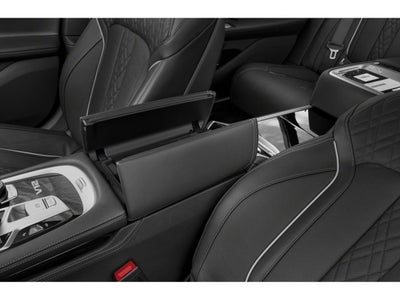 2022 BMW M760i xDrive Sedan