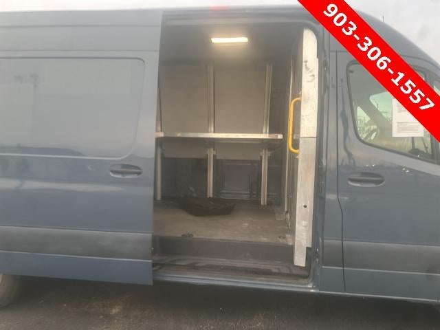 2019 Mercedes-Benz Sprinter Cargo Van 2500 High Roof V6 170" RWD