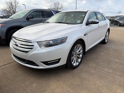 2017 Ford Taurus Limited FWD