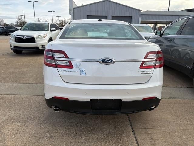 2017 Ford Taurus Limited FWD