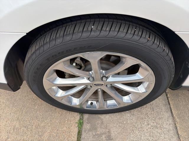 2017 Ford Taurus Limited FWD