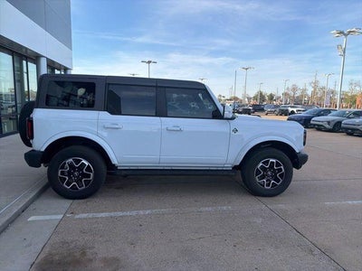 2024 Ford Bronco Outer Banks 4 Door 4x4