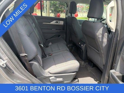 2025 Ford Explorer Active 4WD