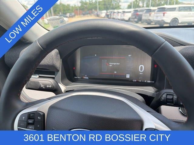 2025 Ford Explorer Active 4WD