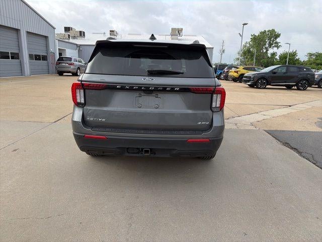 2025 Ford Explorer Active 4WD