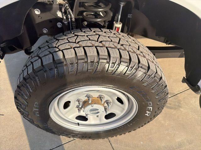 2022 Ford Super Duty F-250 SRW XL 4WD Crew Cab 6.75' Box