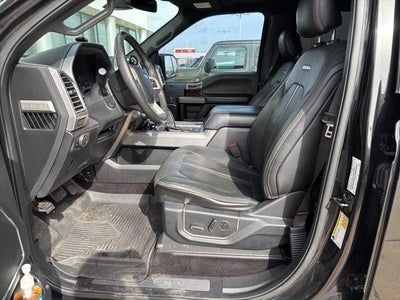 2015 Ford F-150 2WD SuperCrew 5-1/2 Ft Box Platinum