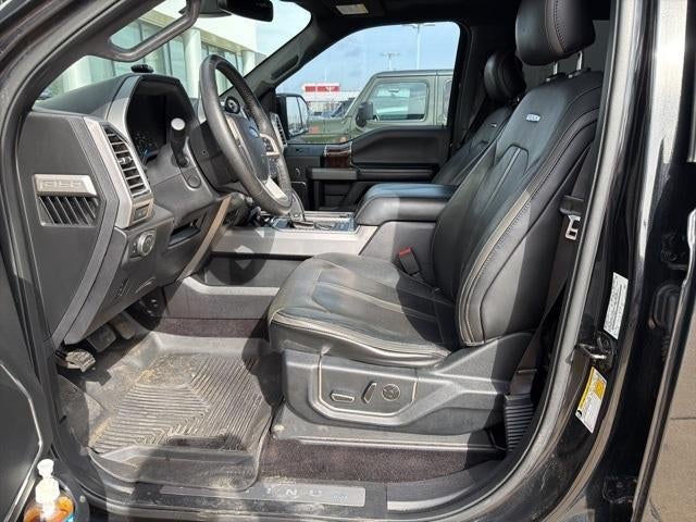 2015 Ford F-150 2WD SuperCrew 5-1/2 Ft Box Platinum