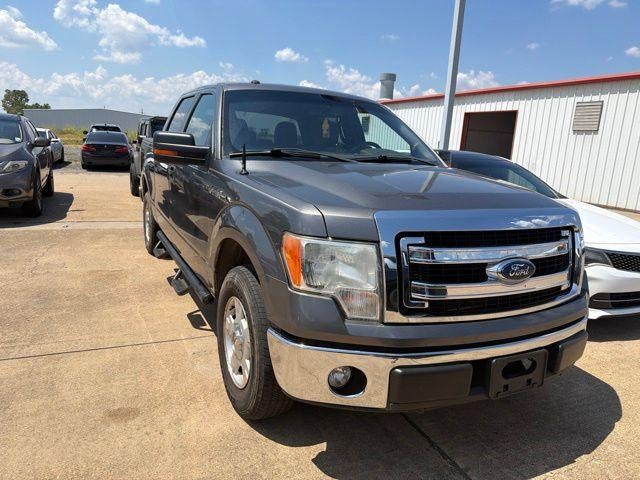 2013 Ford F-150 2WD SuperCrew 5-1/2 Ft Box XLT