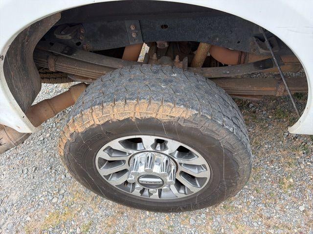 2009 Ford Super Duty F-350 SRW 4WD Crew Cab 6-3/4 Ft Box XLT