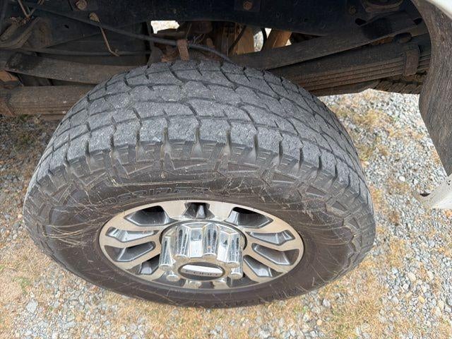 2009 Ford Super Duty F-350 SRW 4WD Crew Cab 6-3/4 Ft Box XLT