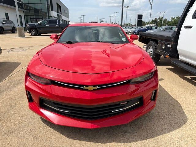 2017 Chevrolet Camaro 2dr Coupe 1LT