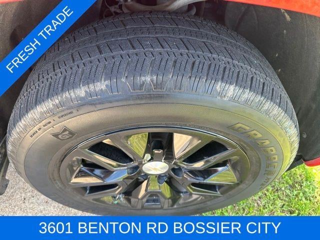 2023 Chevrolet Silverado 1500 Crew Cab Short Box 2-Wheel Drive Custom