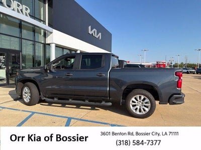 2021 Chevrolet Silverado 1500 Crew Cab Short Box 2-Wheel Drive Custom