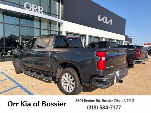 2021 Chevrolet Silverado 1500 Crew Cab Short Box 2-Wheel Drive Custom