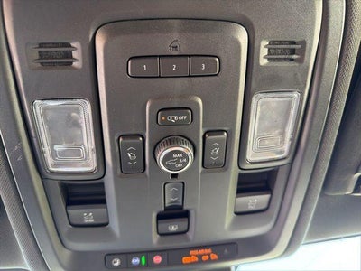 2023 GMC Yukon XL 4WD 4dr AT4