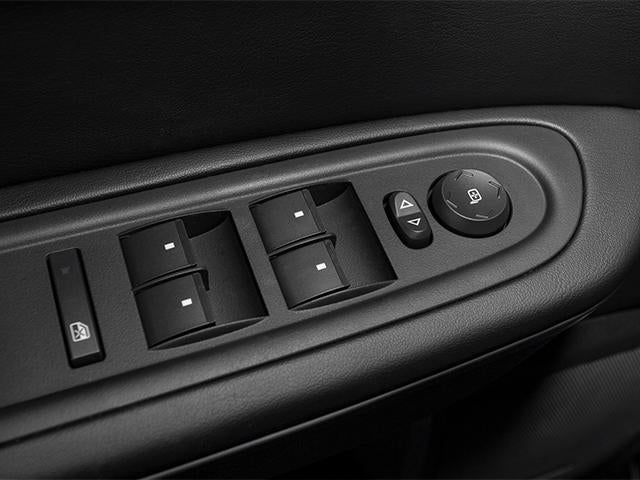 2013 Chevrolet Traverse FWD LS