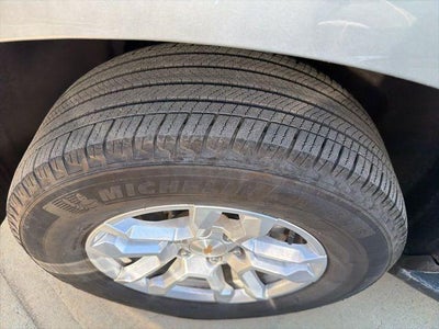 2025 Chevrolet Tahoe 4WD LT