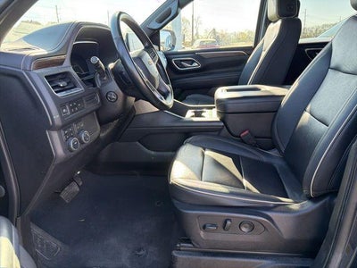 2023 Chevrolet Suburban 4WD Premier