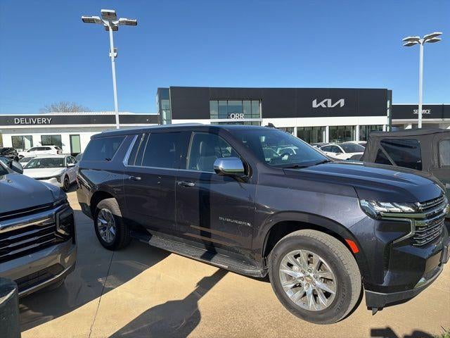 2023 Chevrolet Suburban 4WD Premier
