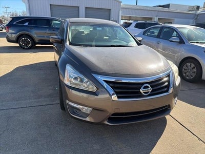 2014 Nissan Altima 4dr Sdn I4 2.5 S
